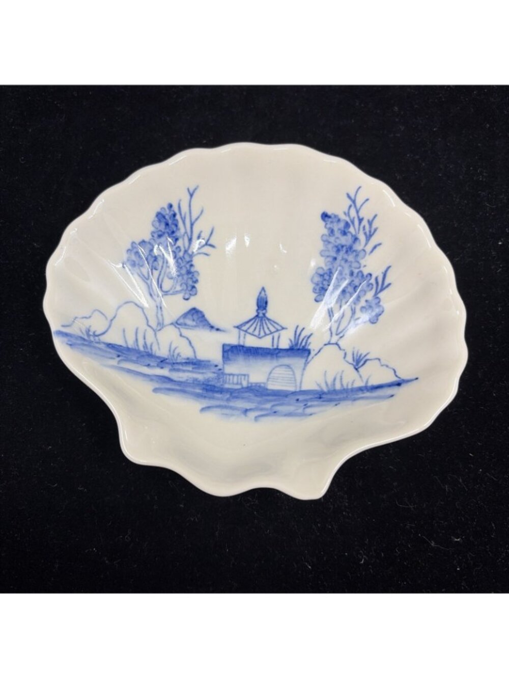 Colonial Williamsburg Andrea by Sadek Blue in Bloom Decorative Dishes Set 2 Vtg - Picture 3 of 14